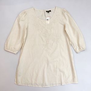 SWEET MAGNOLIA Peasant Top